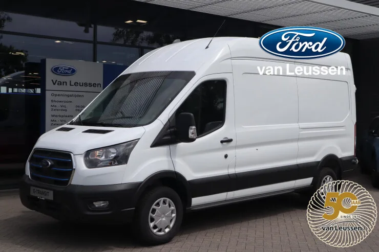 Ford E transit (2024) — foto 1