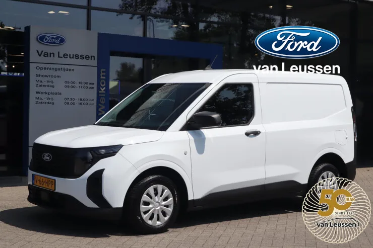 Ford Transit Courier (2024) — foto 1