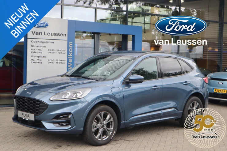 Ford Kuga (2022) — foto 1