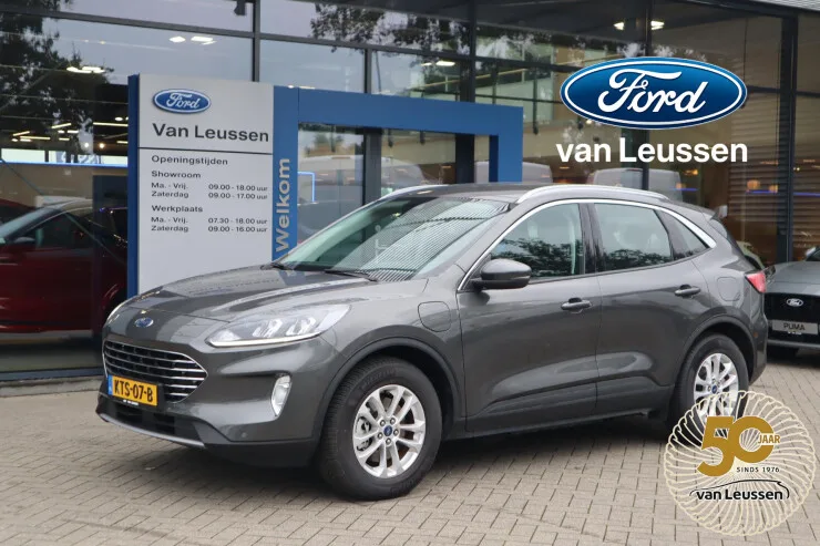 Ford Kuga (2021) — foto 1