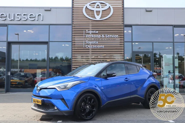 Toyota C hr (2019) — foto 1
