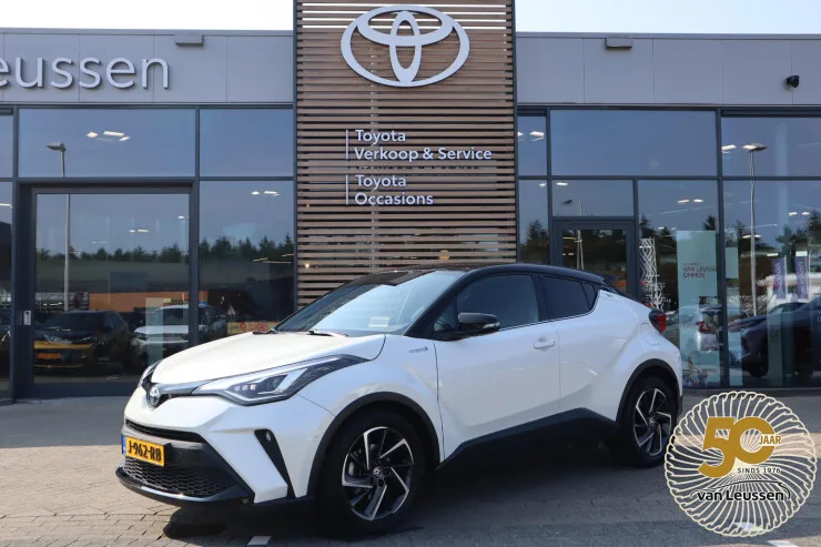 Toyota C hr (2020) — foto 1