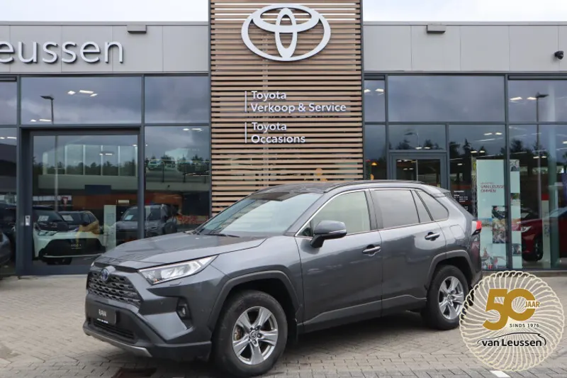 Toyota RAV4 (2024)