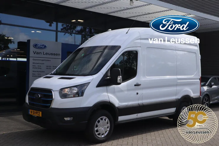 Ford E-Transit (2024) — foto 1