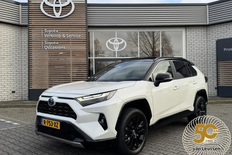 Toyota RAV4 (2022)