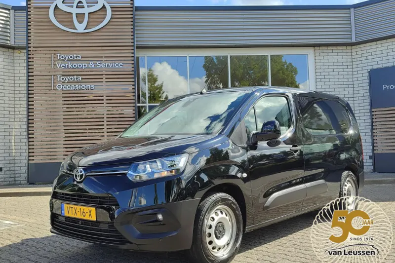 Toyota Proace (2023)