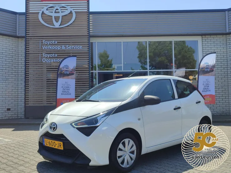 Toyota Aygo (2021) — foto 1