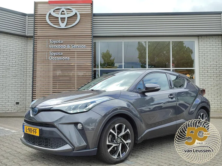 Toyota C hr (2021) — foto 1