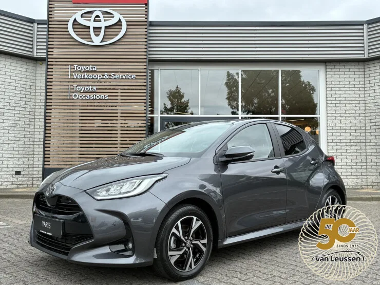 Toyota Yaris (2025) — foto 1
