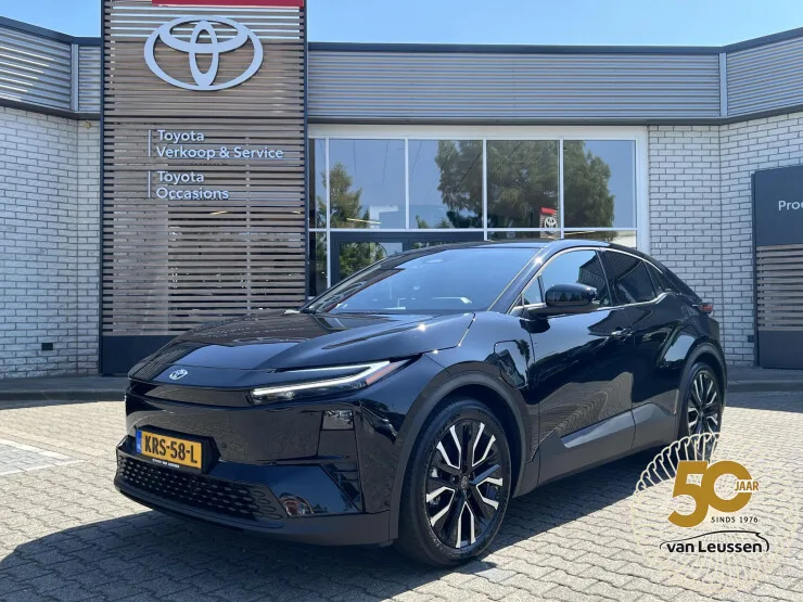 Toyota C hr (2026) — foto 1