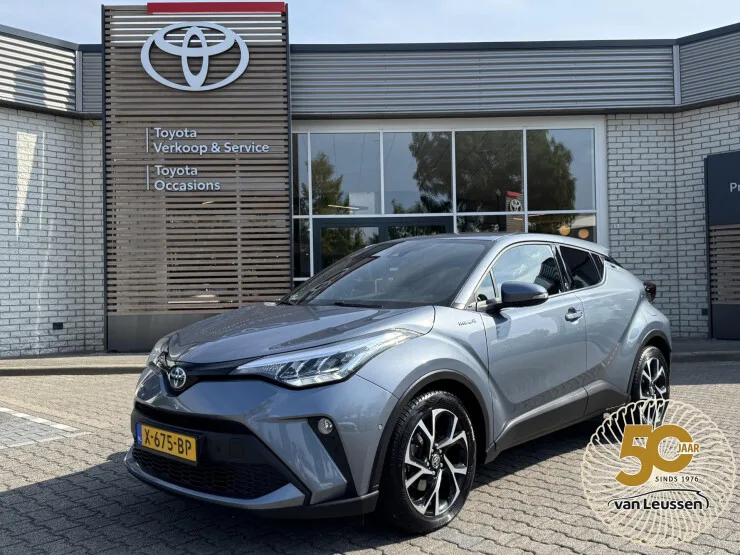 Toyota C hr (2021) — foto 1