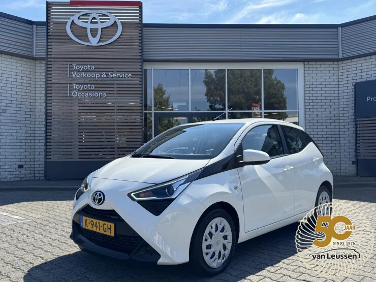 Toyota Aygo (2020) — foto 1