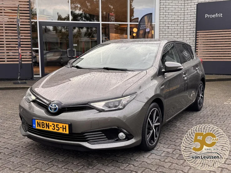 Toyota Auris (2018) — foto 1