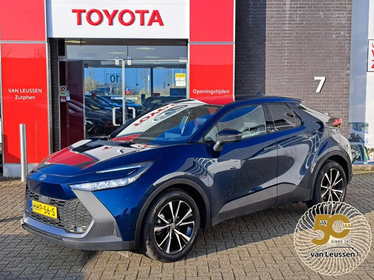 Toyota C hr (2025) — foto 1