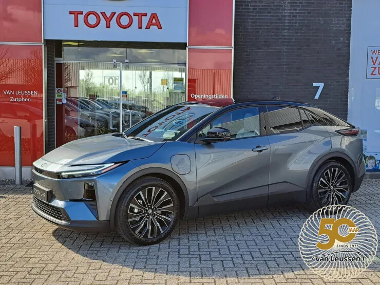 Toyota C hr (2026) — foto 1