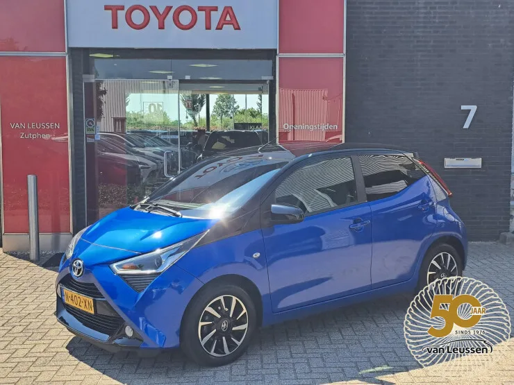 Toyota Aygo (2022) — foto 1