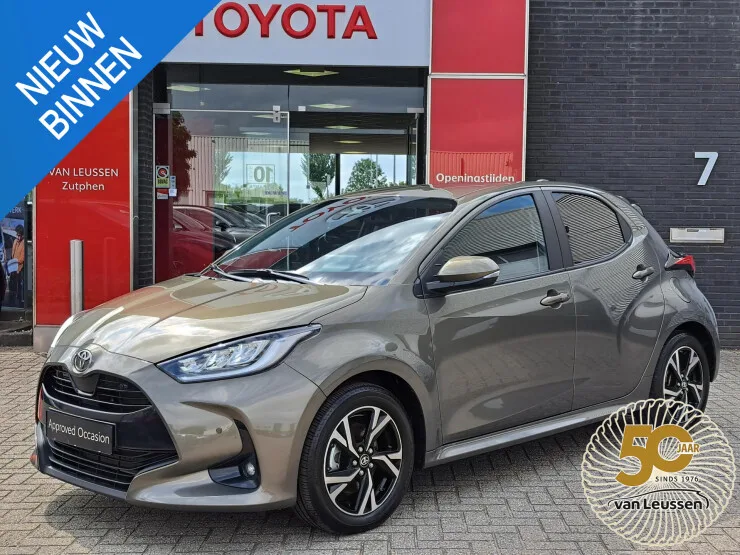 Toyota Yaris (2025) — foto 1