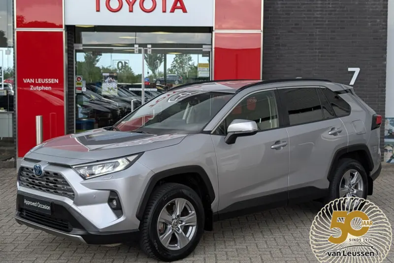 Toyota RAV4 (2024)