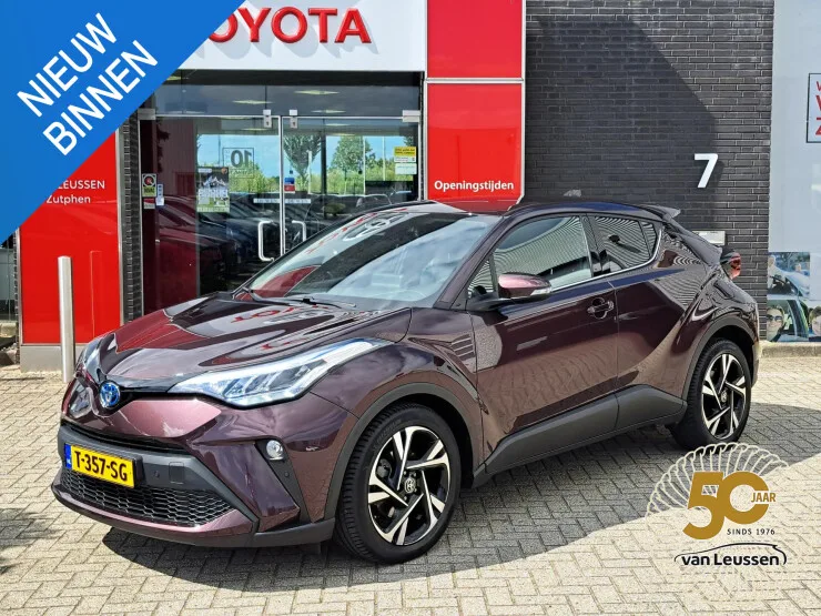 Toyota C-HR (2023) — foto 1