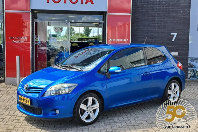 Toyota Auris (2011)