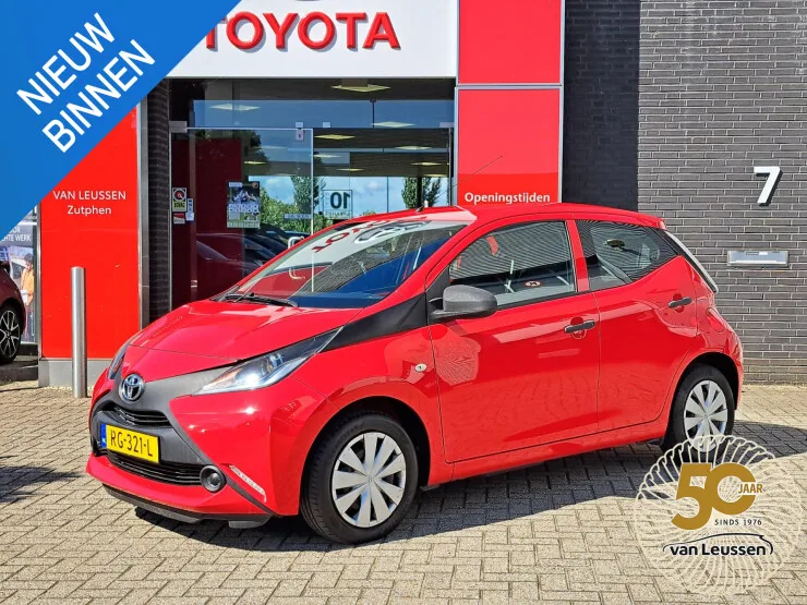 Toyota Aygo (2017) — foto 1