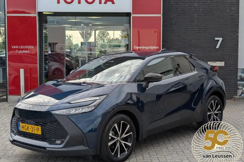 Toyota C-HR (2025)