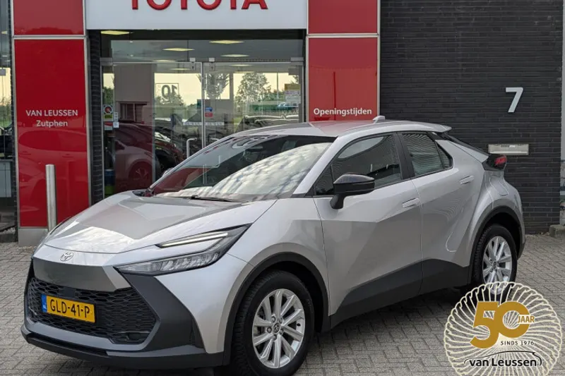 Toyota C-HR (2024)