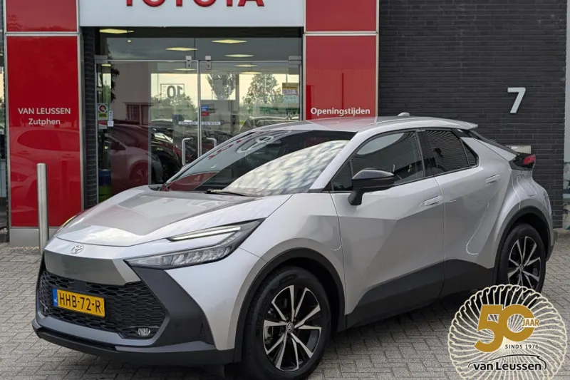 Toyota C-HR (2025)