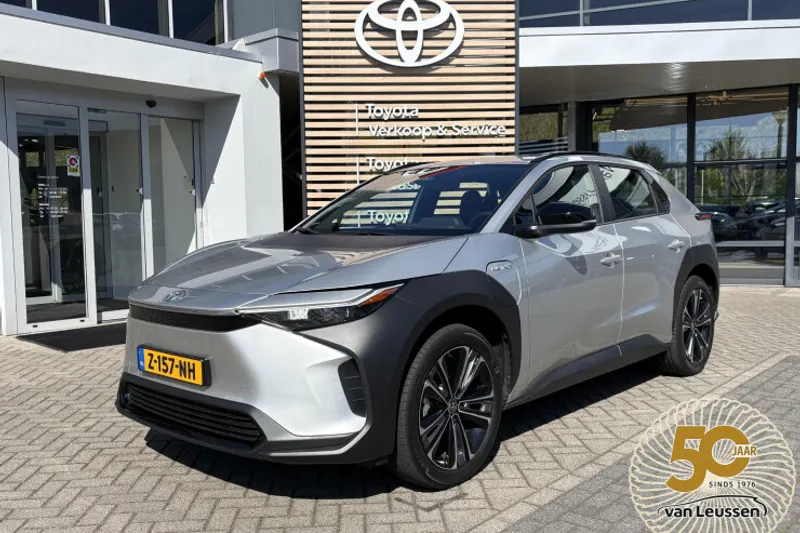 Toyota bZ4X (2024)