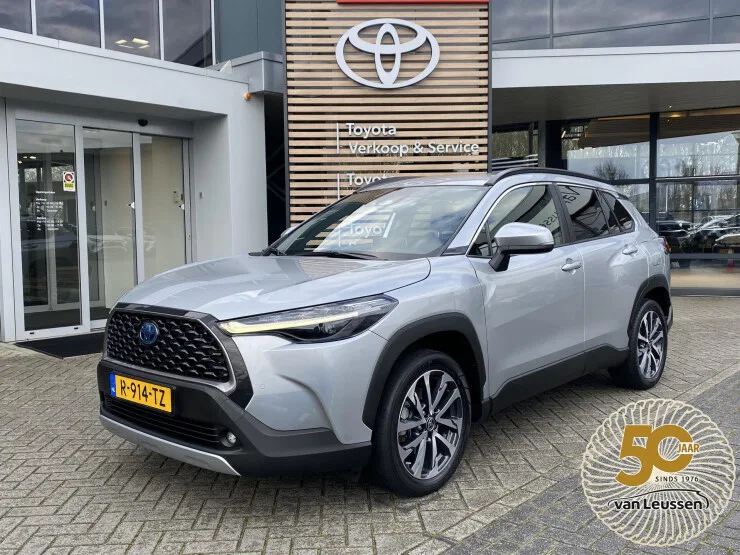 Toyota Corolla (2023) — foto 1