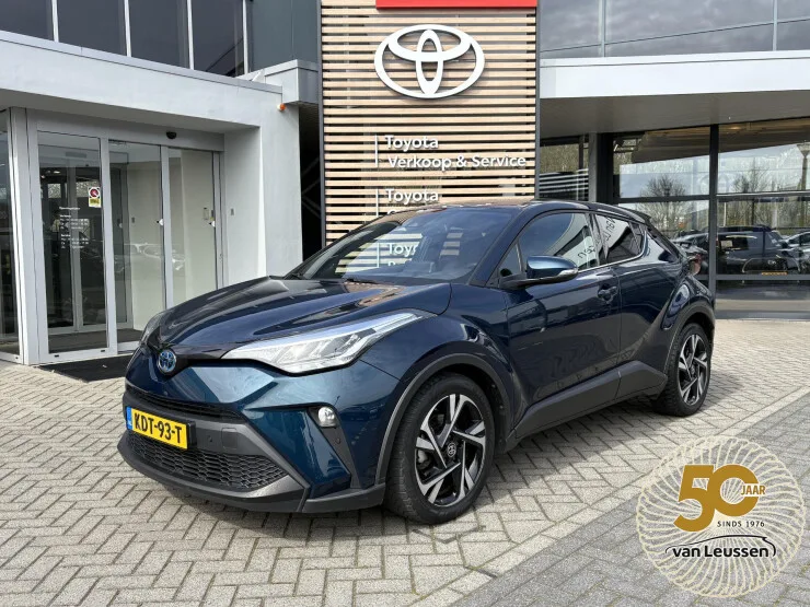 Toyota C hr (2023) — foto 1