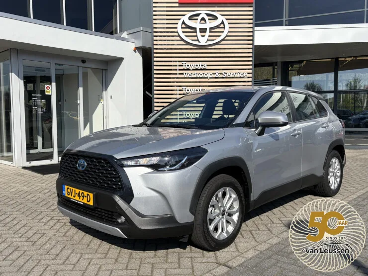 Toyota Corolla (2023) — foto 1