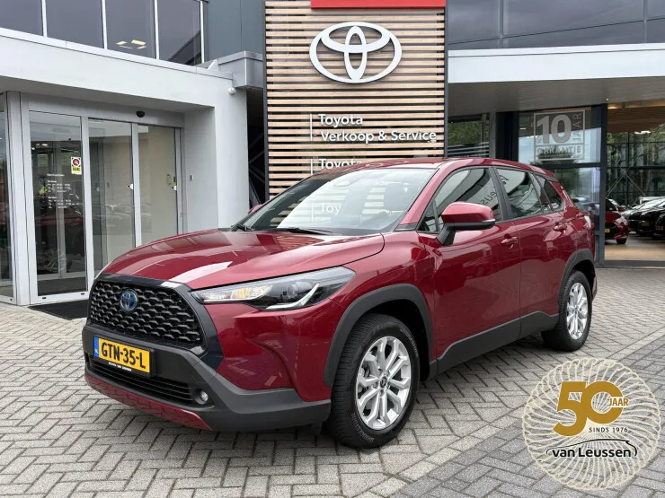 Toyota Corolla (2023) — foto 1