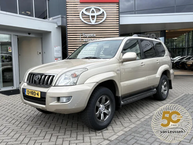 Toyota Land Cruiser (2008) — foto 1
