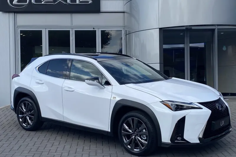 Lexus UX (2026)