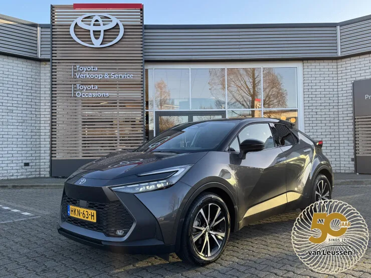 Toyota C hr (2025) — foto 1