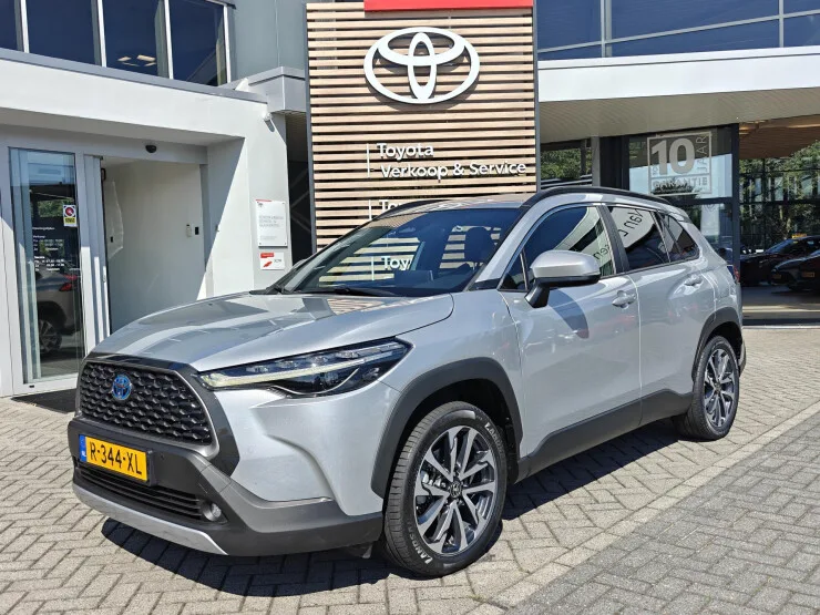 Toyota Corolla (2023) — foto 1