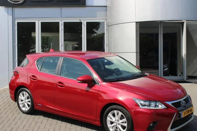 Lexus CT (2014)