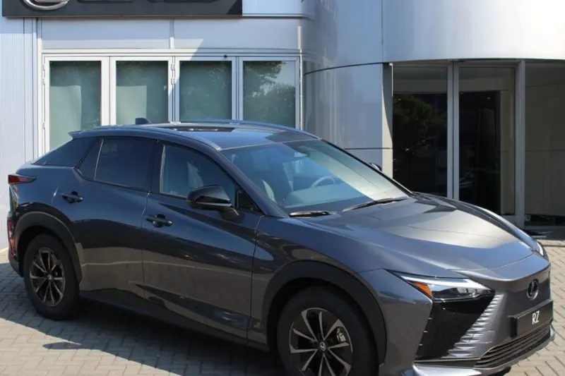 Lexus RZ (2026)