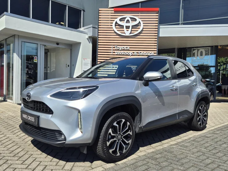 Toyota Yaris Cross (2025) — foto 1