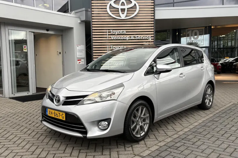 Toyota Verso (2013)