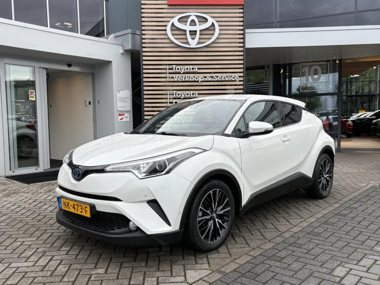 Toyota C-HR (2017) — foto 1