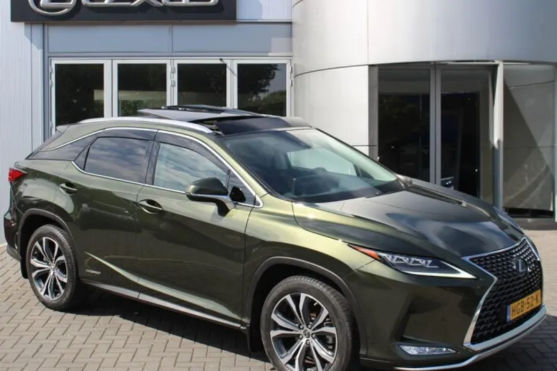 Lexus RX (2021)