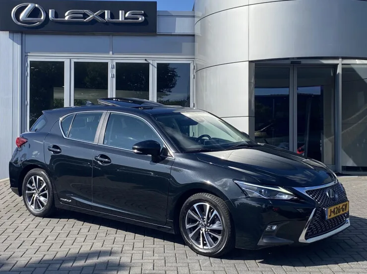 Lexus CT (2020) — foto 1