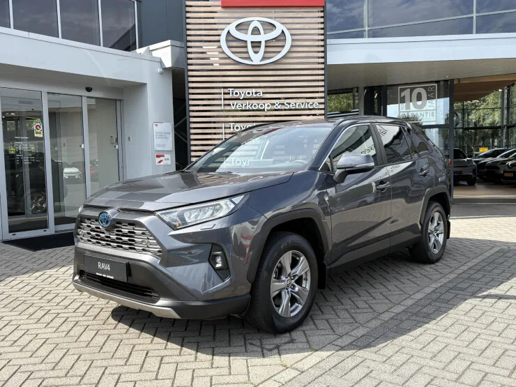 Toyota RAV4 (2024) — foto 1