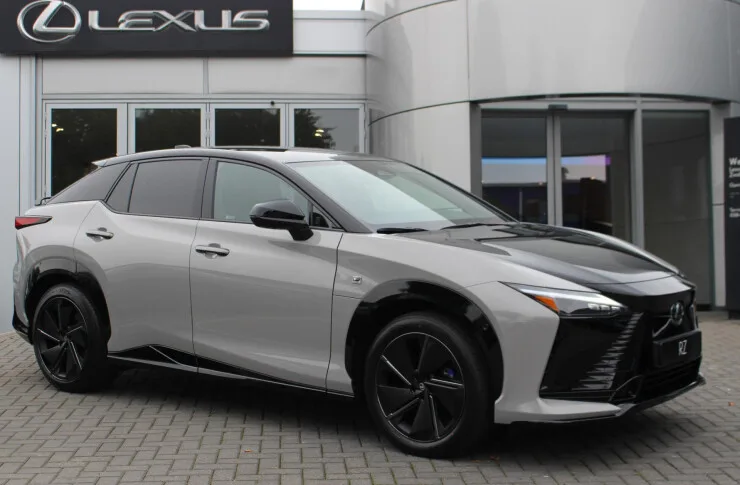 Lexus RZ (2026) — foto 1