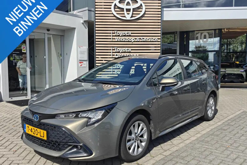 Toyota Corolla (2023)