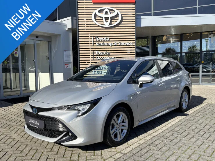 Toyota Corolla (2020) — foto 1