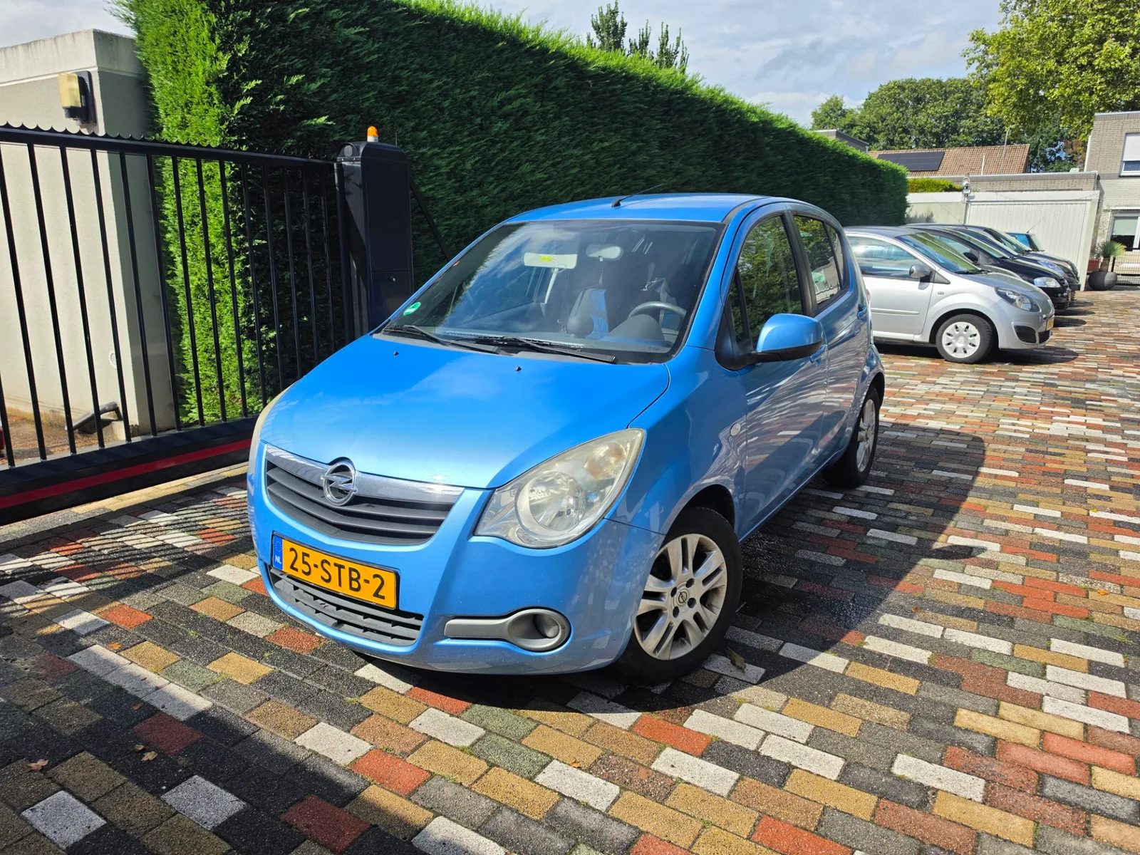 Opel Agila (2011) — foto 1