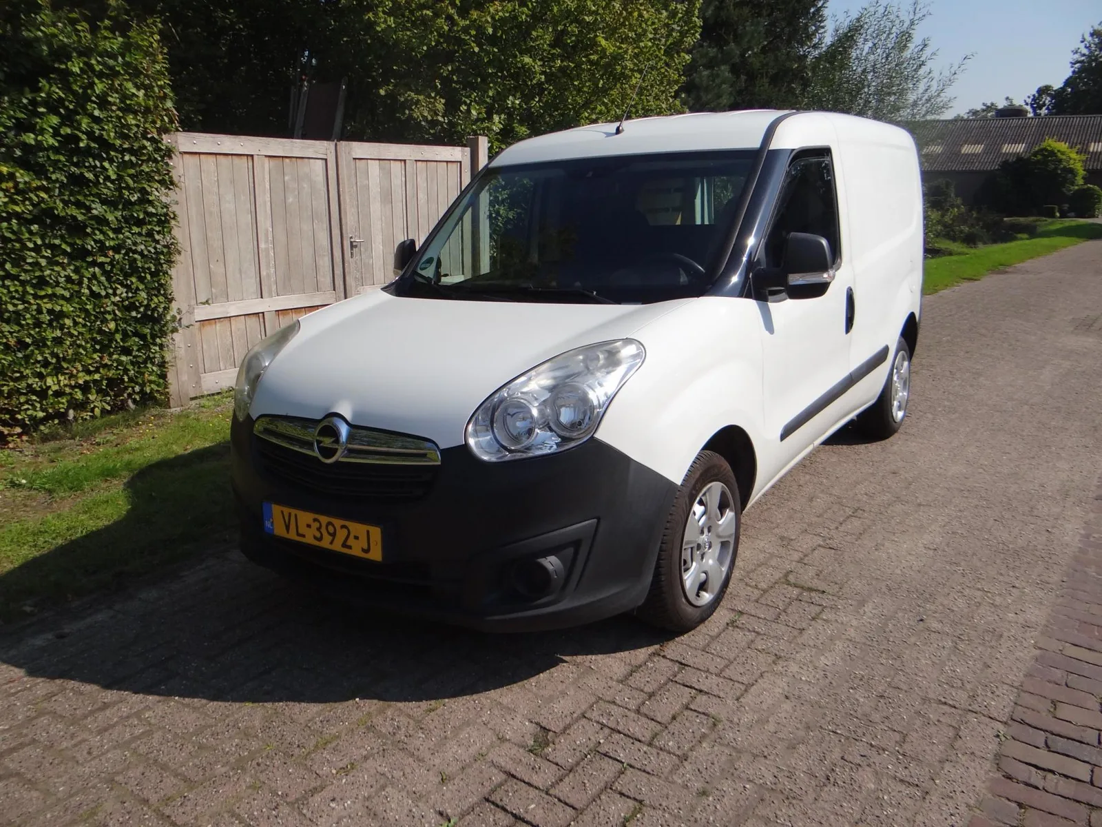 Opel Combo (2014) — foto 1